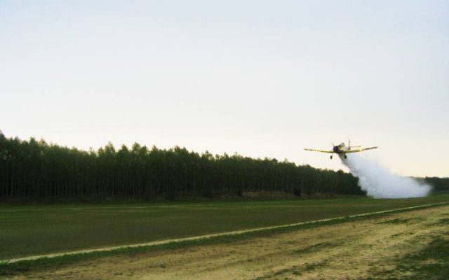 Ekologická vzletová dráha sportovního letiště se zatravňovací dlažbou geoSYSTEM (video)